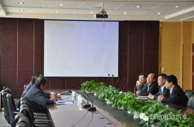 你購躍迪電動汽車，我送中華聯(lián)合保險，躍迪集團與中華聯(lián)合財產(chǎn)保險公司實現(xiàn)強強聯(lián)手