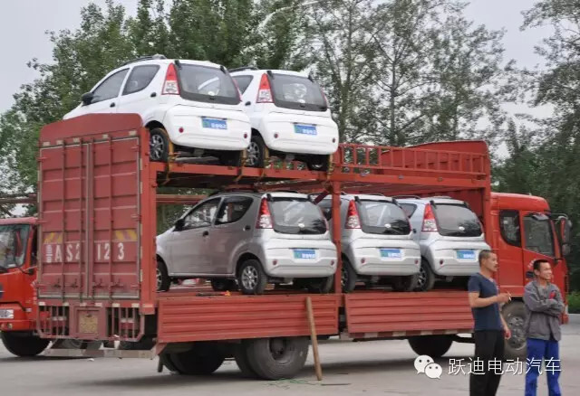 躍迪電動(dòng)汽車，總裝下線發(fā)車湖南