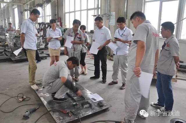 電動(dòng)汽車(chē),電動(dòng)轎車(chē),電動(dòng)汽車(chē)價(jià)格,純電動(dòng)汽車(chē)