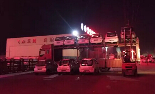 躍迪電動(dòng)汽車(chē)批量發(fā)車(chē)邢臺(tái)—緊隨時(shí)代發(fā)展