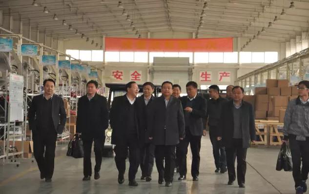 安慶市委常委、副市長(zhǎng)華克思一行到河北躍迪新能源科技集團(tuán)參觀考察