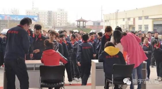 【躍迪之大愛】全體躍迪人為與病魔作斗爭的同仁獻上一份發(fā)自內(nèi)心的愛心捐款！—愛心點燃希望，真情傳遞溫暖！