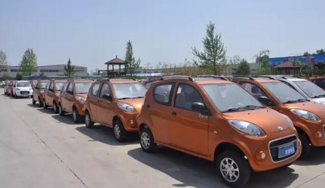 躍迪電動(dòng)汽車(chē)批量發(fā)車(chē)河南——躍迪電轎，軍工品質(zhì)