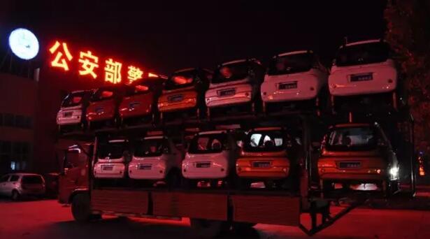 躍迪電動(dòng)汽車(chē)批量發(fā)車(chē)河南——躍迪電轎，軍工品質(zhì)