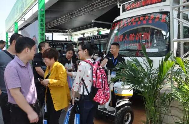 躍迪集團(tuán)攜旗下多款警務(wù)用車閃亮登陸第八屆中國國際警用裝備博覽會(huì)