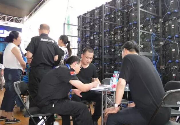 第八屆中國國際警用裝備博覽會現(xiàn)在進(jìn)行時，躍迪警務(wù)用車邀您見證警用裝備新技術(shù)！