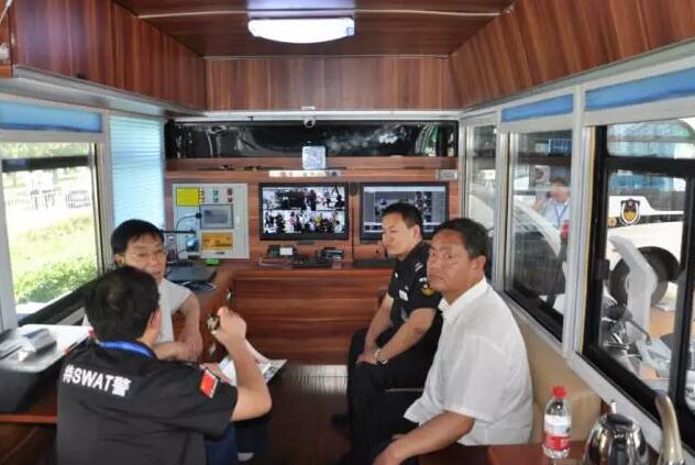 躍迪移動測速卡口、躍迪定制智能人臉識別成為本屆警用裝備博覽會焦點(diǎn)