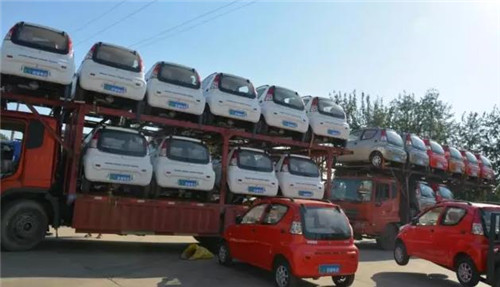 電動(dòng)轎車