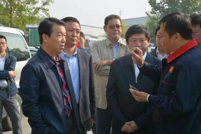 石家莊市市長(zhǎng)邢國(guó)輝一行到躍迪集團(tuán)視察調(diào)研