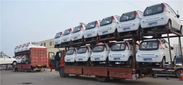 電動(dòng)轎車