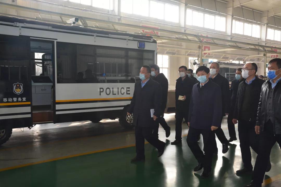 省委常委、石家莊市委書記邢國輝蒞臨躍迪集團(tuán)調(diào)研考察防疫工作站生產(chǎn)情況