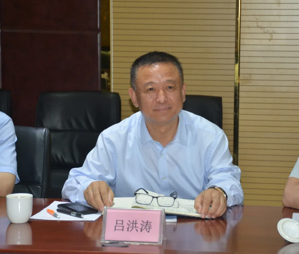 石家莊市中級(jí)人民法院黨組書記、院長白峰到躍迪集團(tuán)調(diào)研